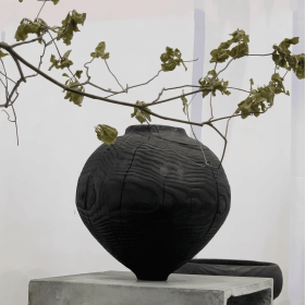 Falen Woodiness Vase Black